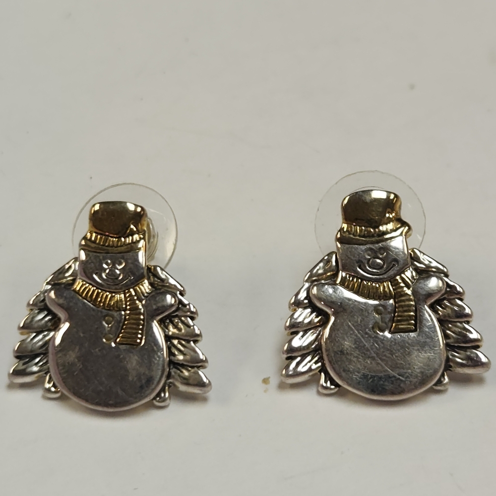 MJ Snowman Earrings
